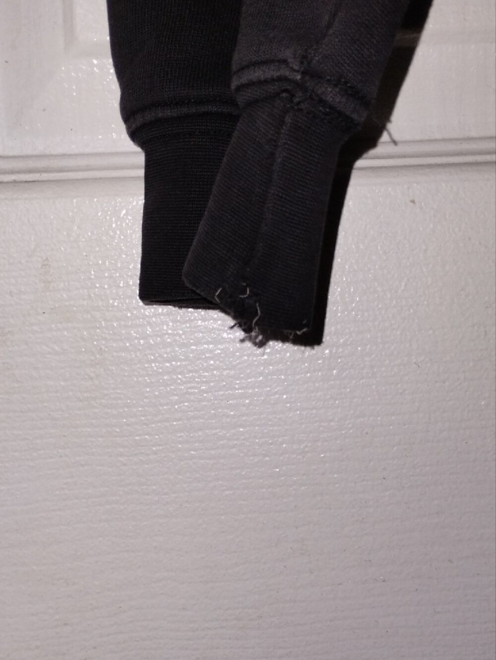 Vintage Billabong Black Zip-Up Hoodie with White Logo and Blue Accent. Size Med - Picture 5 of 12